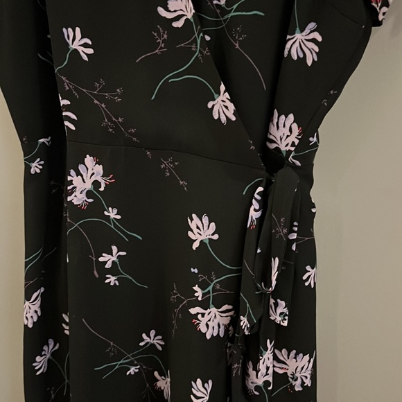 Banana Republic Midi Dress Size 2 - Picture 3 of 3